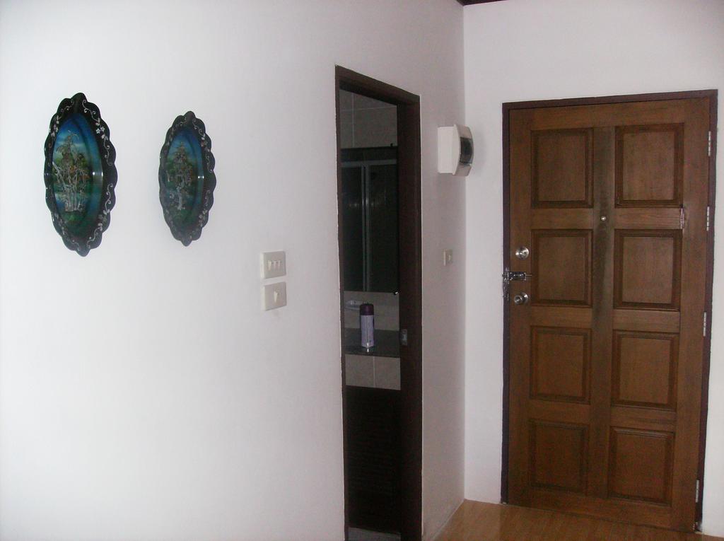 View Talay 5 At Nong Apartment Pattaya Exterior foto